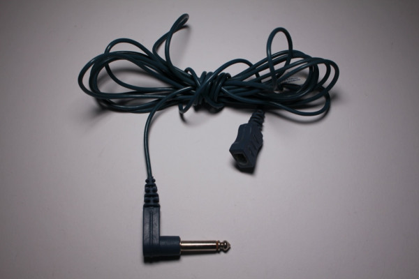 Temperature adapter cable for probes with jack plug